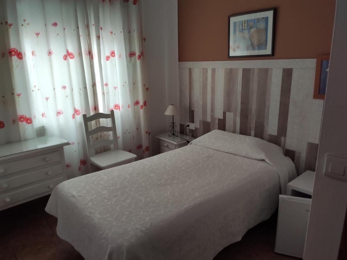 Hostal Ana - Adults Recommended Nerja Esterno foto