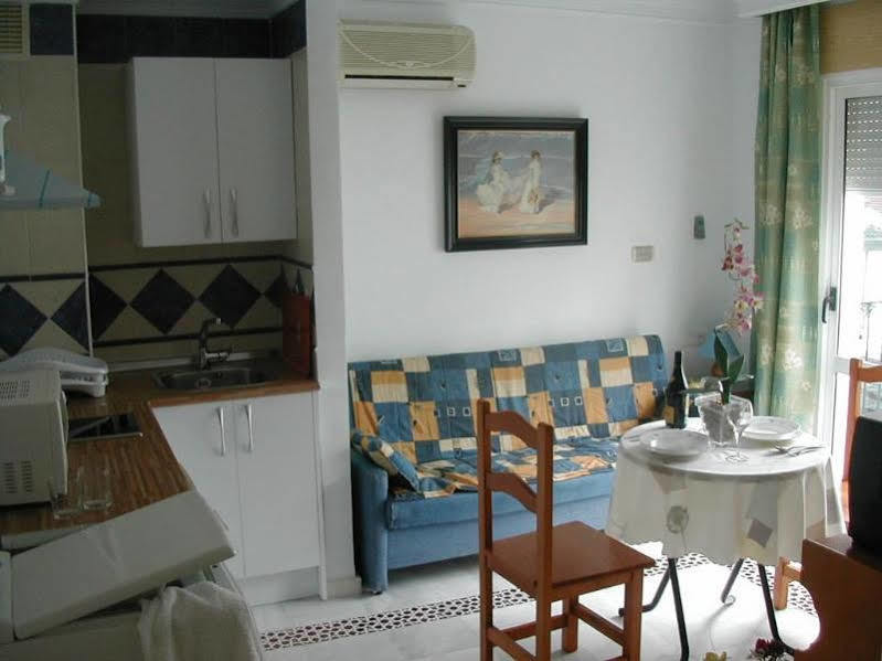 Hostal Ana - Adults Recommended Nerja Esterno foto