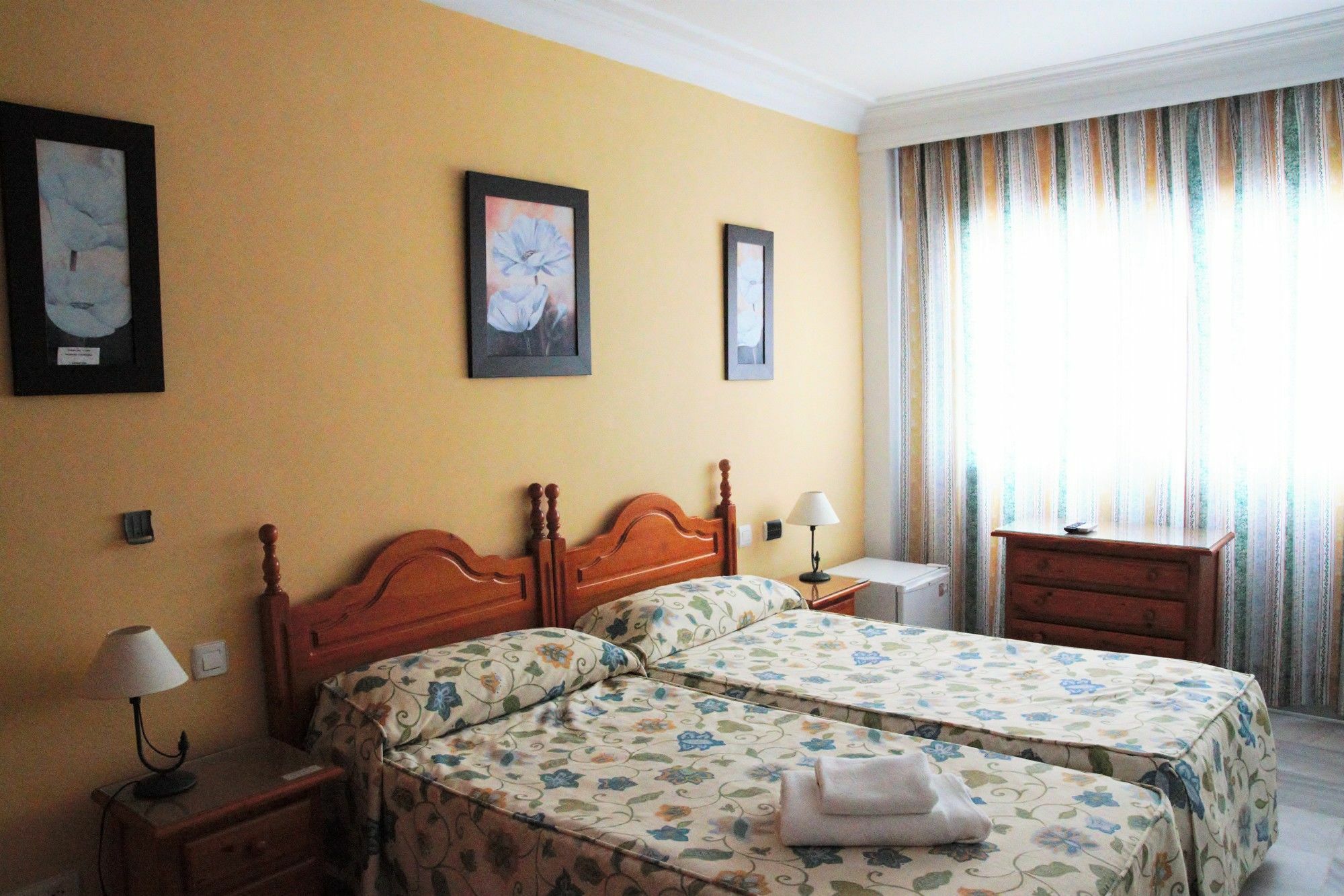 Hostal Ana - Adults Recommended Nerja Esterno foto